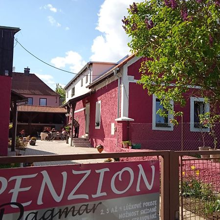 Penzion Dagmar Kokasice Exteriör bild