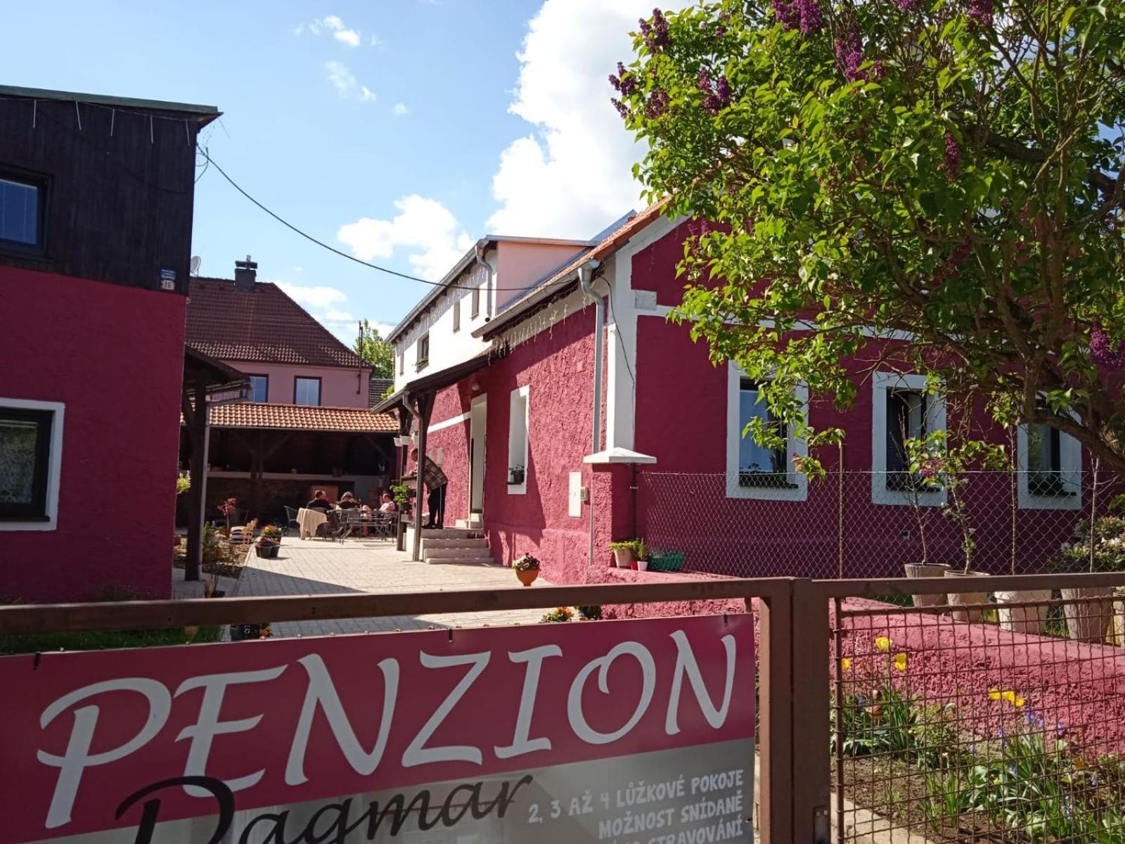 Penzion Dagmar Kokasice Exteriör bild